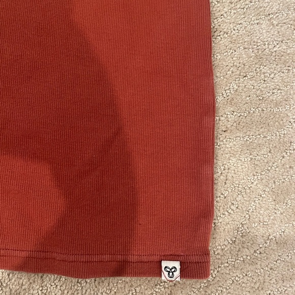 Tan tank top - Picture 5 of 5